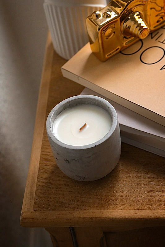 Subtle -Concrete Candle