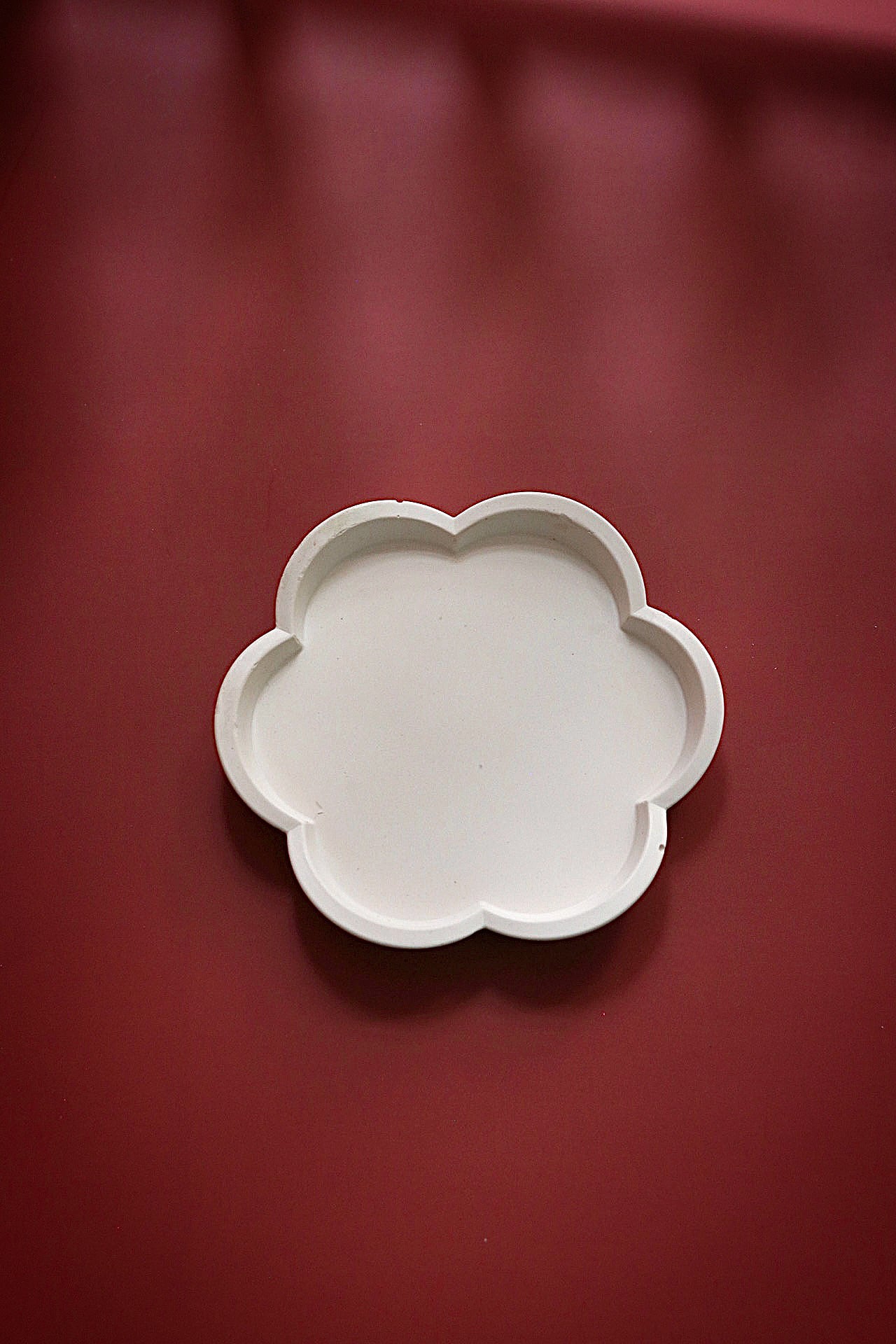 Daisy Stone Trinket Tray