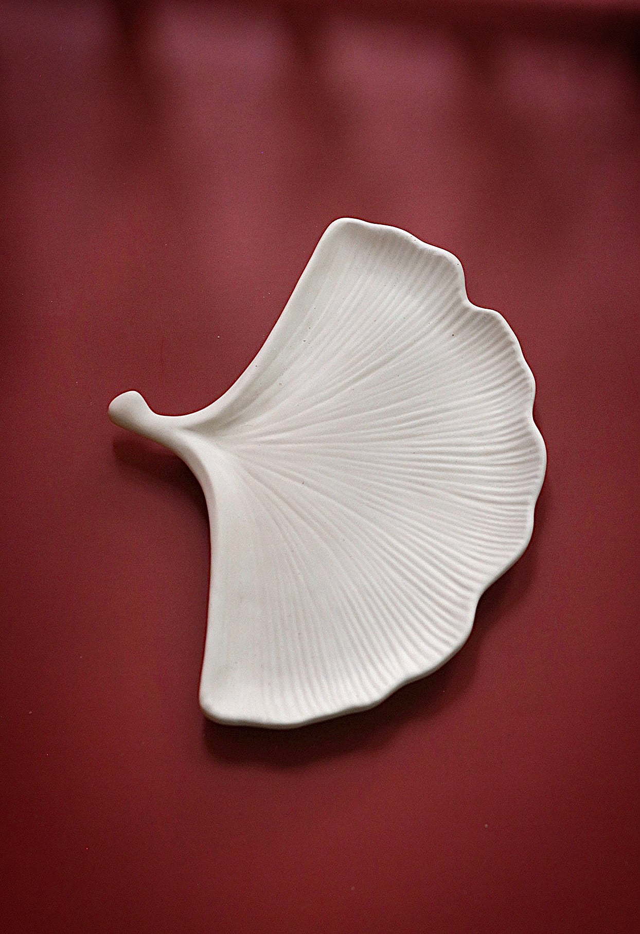 Ginkgo Stone Leaf Trinket Tray