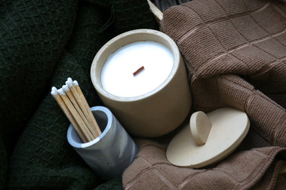 Rustic Tabacco Candle