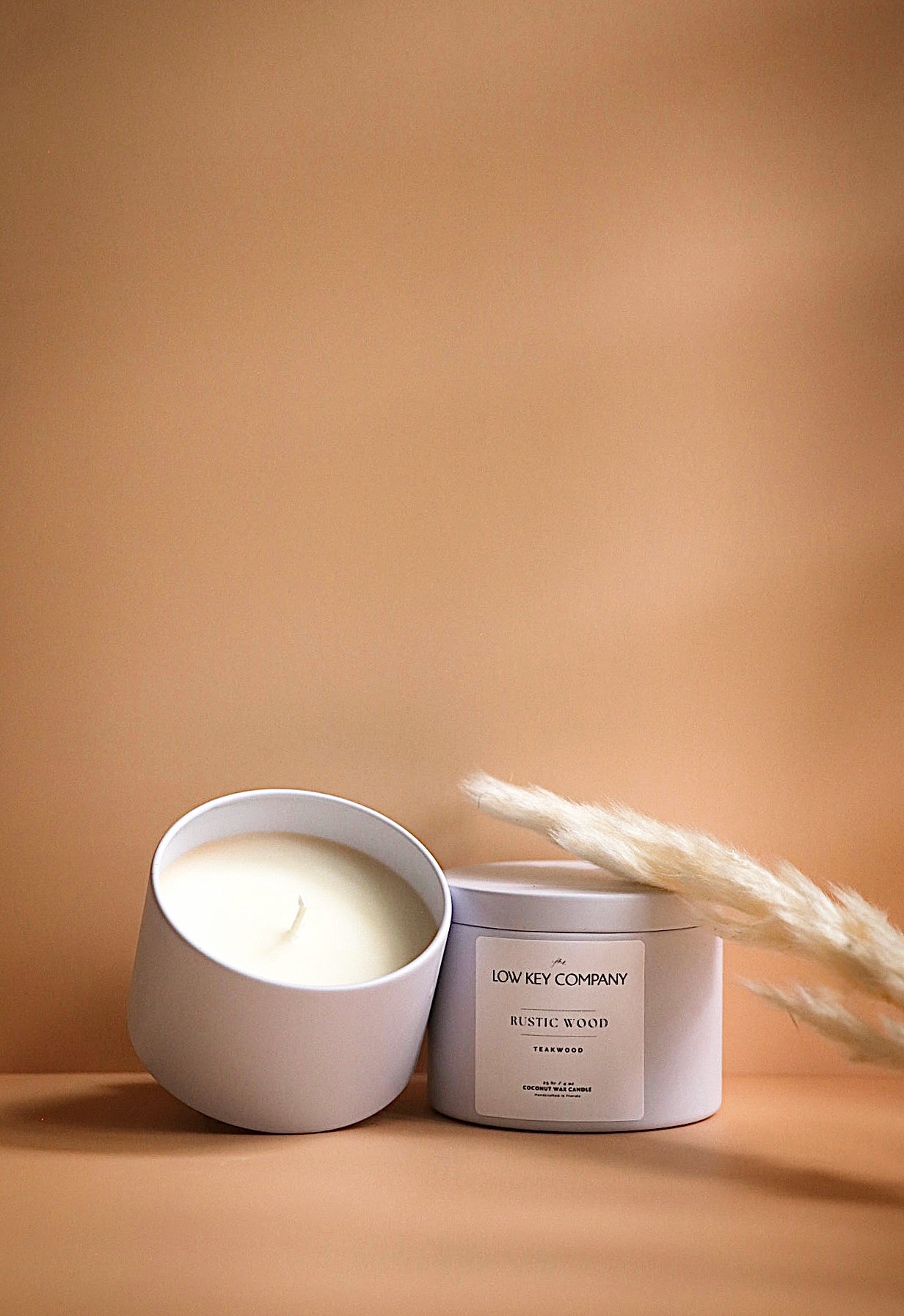 Rustic Wood - Teakwood Luxe Candle