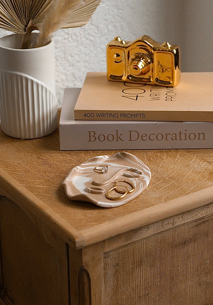 Face Stone Trinket Tray